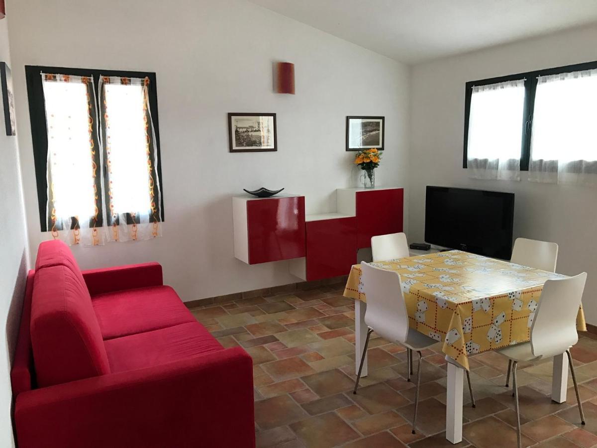 Li Frati Biancheddi Apartamento Santa Teresa Gallura Exterior foto